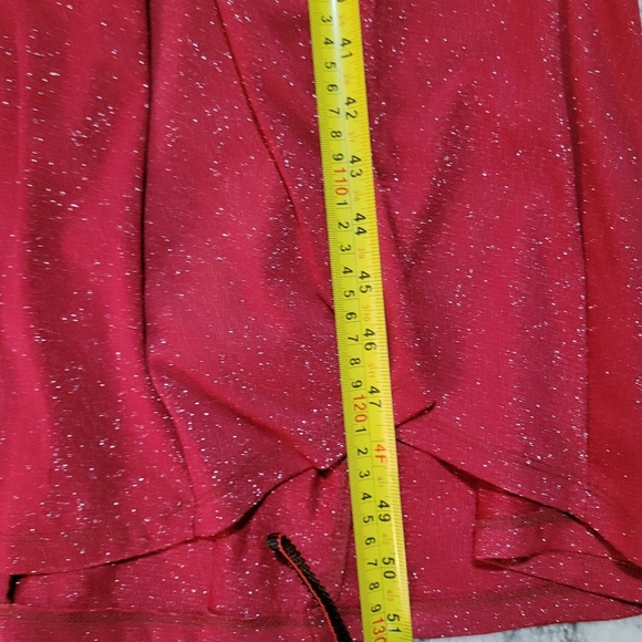 Elegant Red Long Sleeve Gown - Picture 15 of 15
